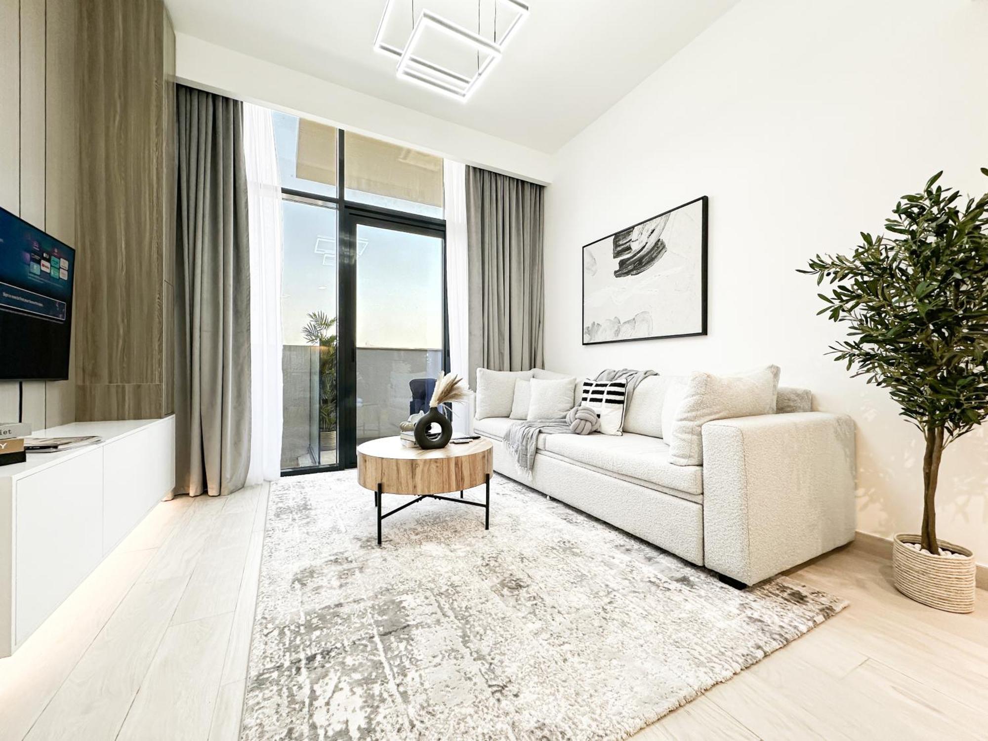 Trophy - The Silken Symphony Apartment